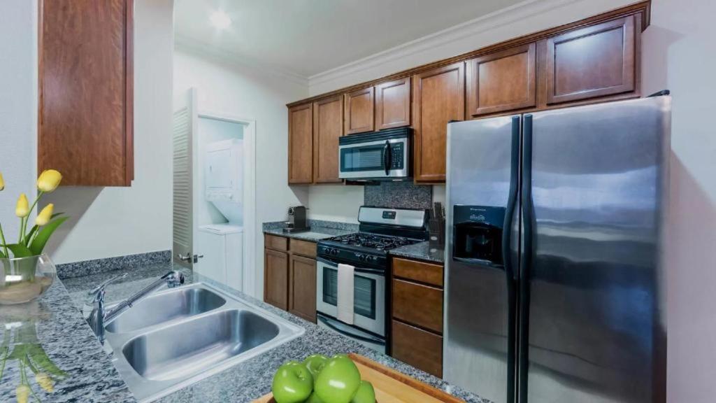 Holiday In La - 1Br With Free Parking, Laundry, Pool Los Ángeles Exterior foto